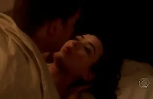 XXX La hentai latino xxx alumna cachonda Kirra Lynne está golpeando una gran polla negra