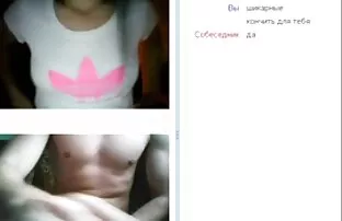 XXX Chica negra chupa sus grandes tetas por su novia peliculas porno en español latino gratis