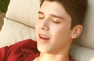 XXX un buen beso peliculas xxx español latino profundo